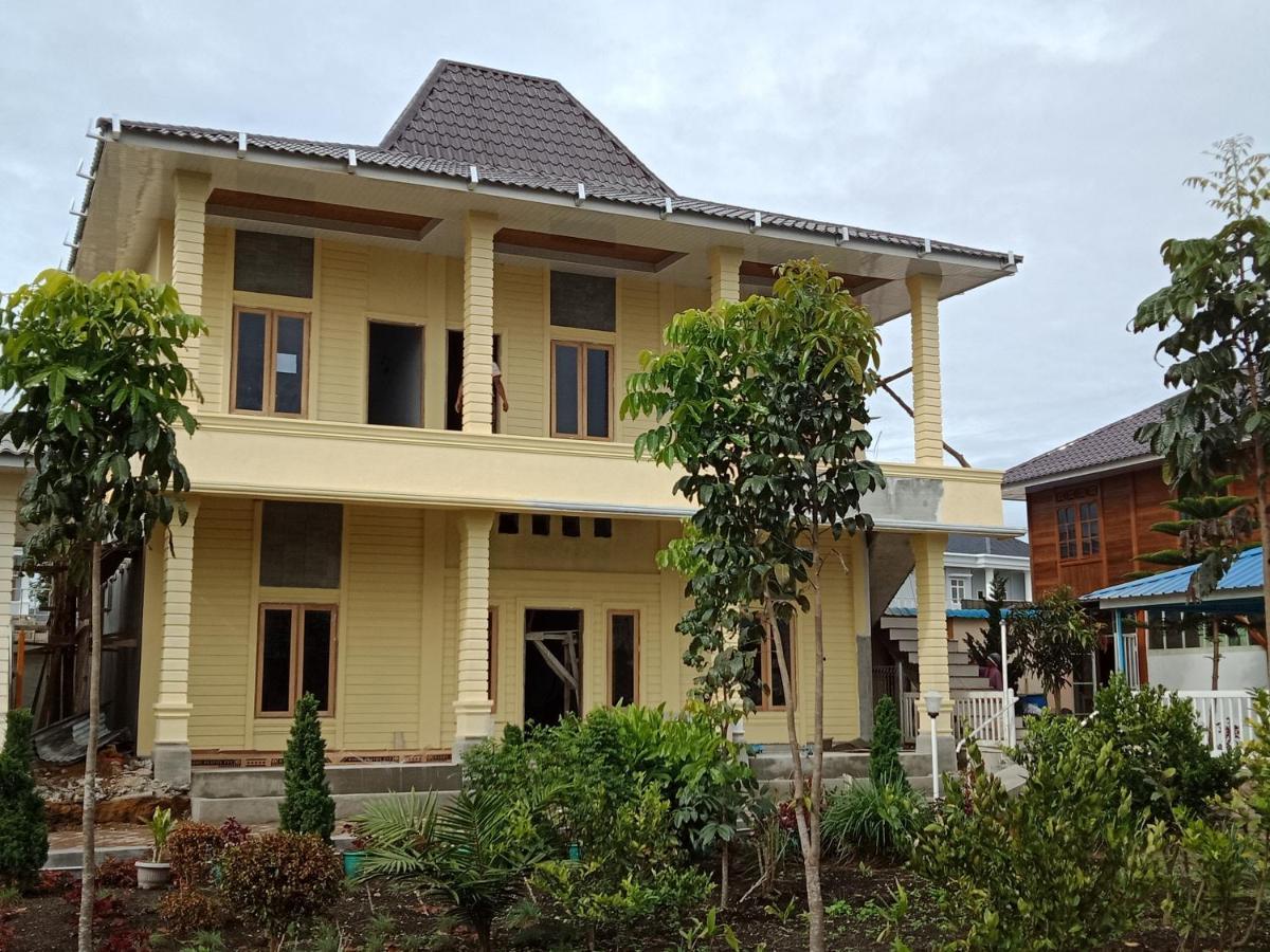 Noah Hotel Silangit Siborongborong Exteriör bild